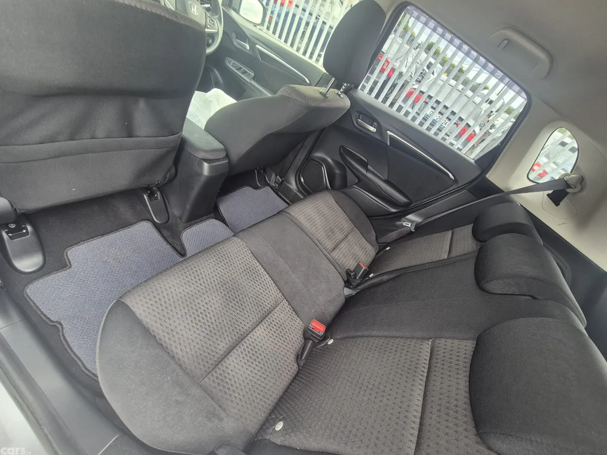 Honda Fit Hatchback, Petrol Hybrid, 2019, Silver