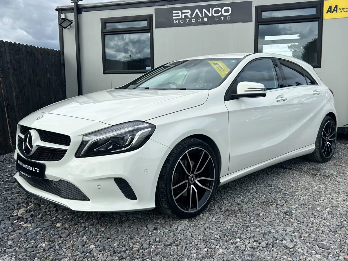 Mercedes-Benz A-Class Hatchback, Petrol, 2016, White