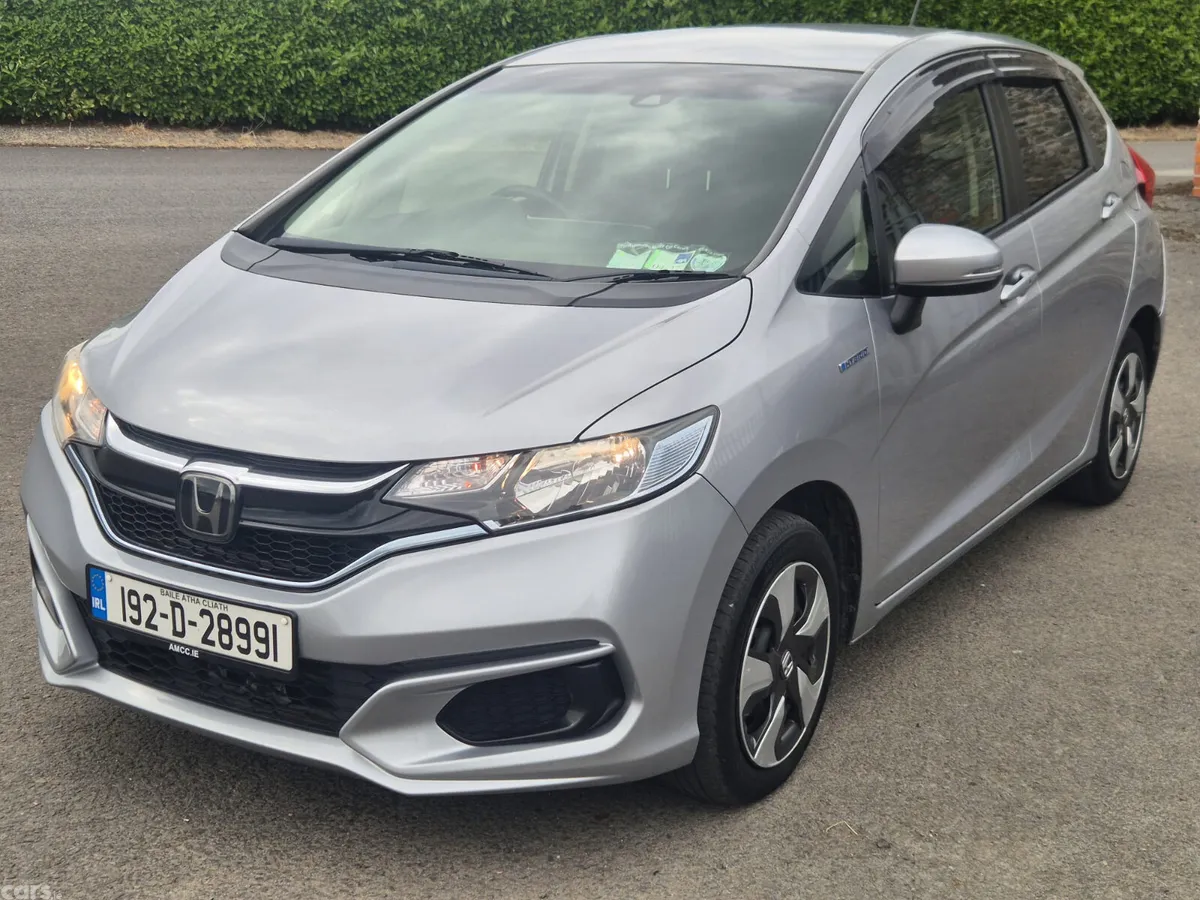 Honda Fit Hatchback, Petrol Hybrid, 2019, Silver