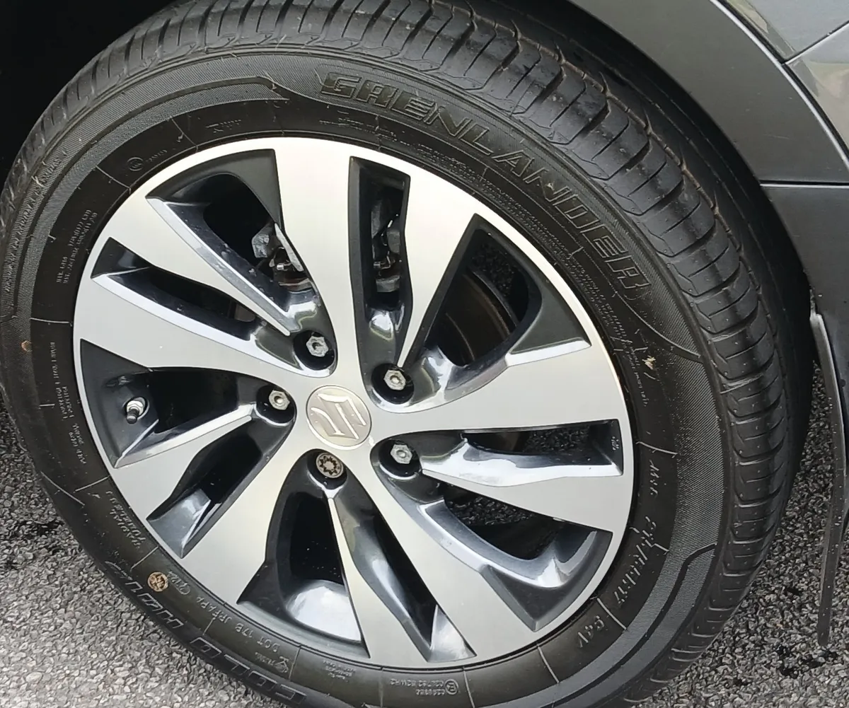 Suzuki SX4 S-Cross Hatchback, Petrol, 2017, Grey