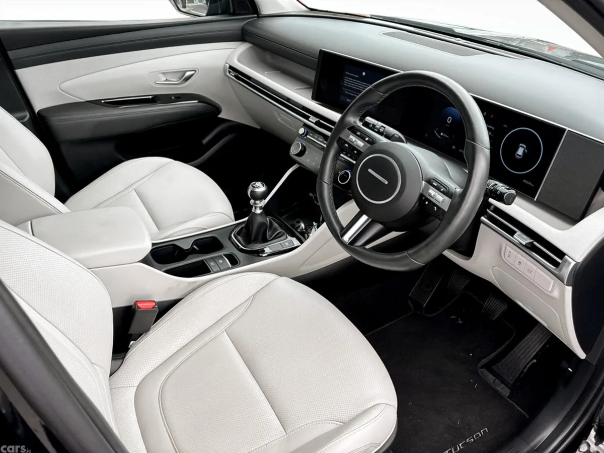 Hyundai Tucson MPV, Diesel, 2024, Black
