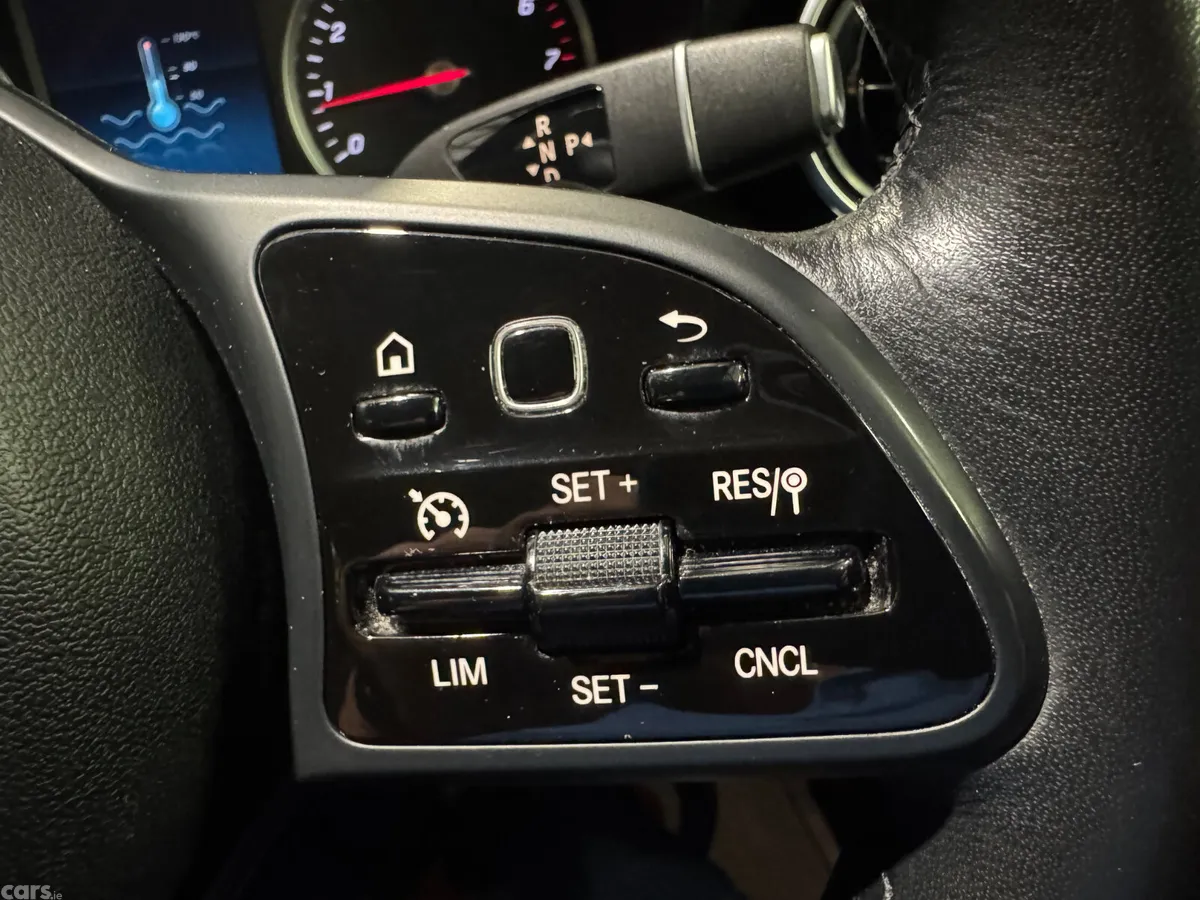 Mercedes-Benz C-Class Saloon, Petrol, 2019, Blue
