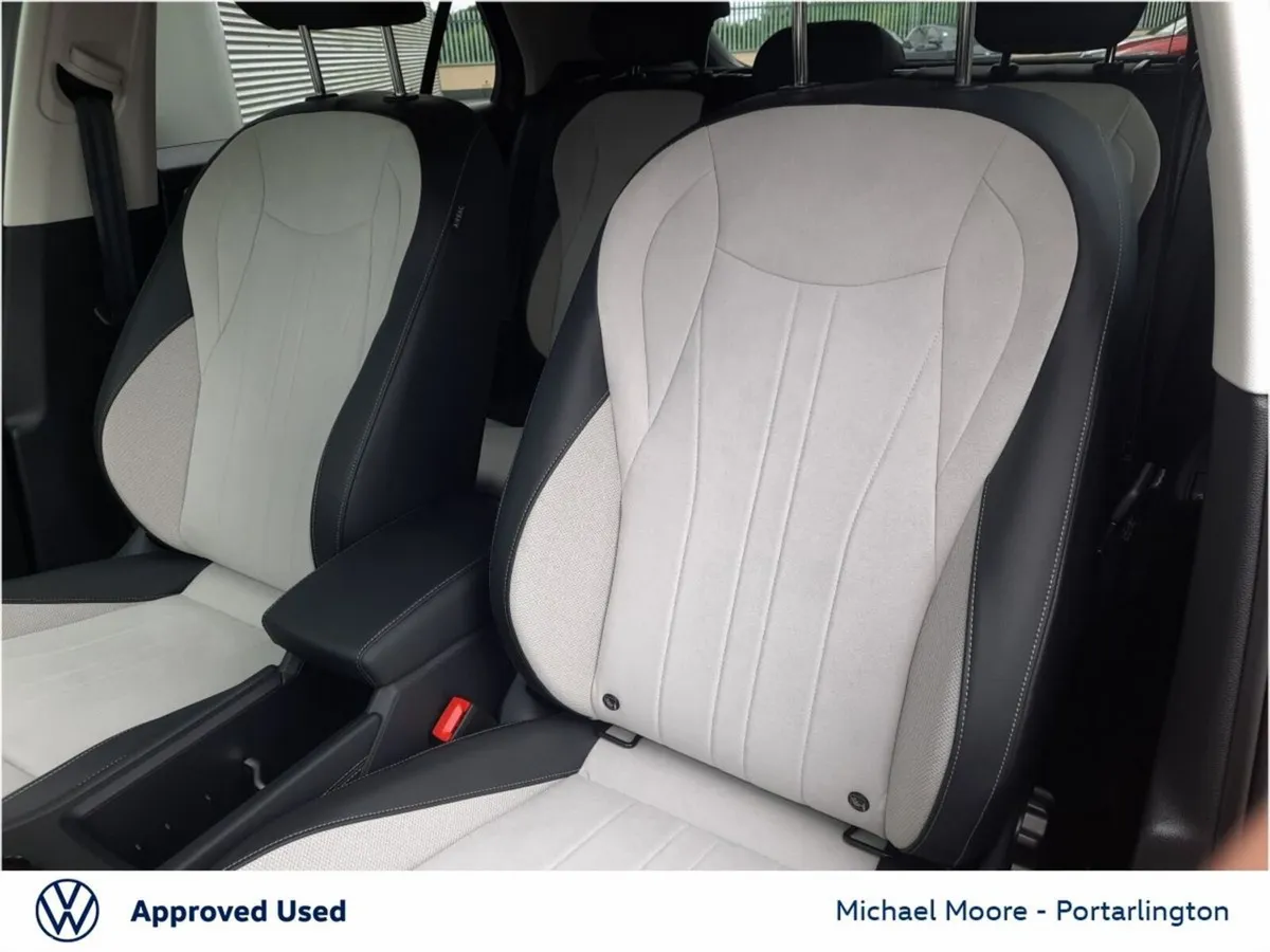 Volkswagen T-Roc SUV, Petrol, 2026, Grey