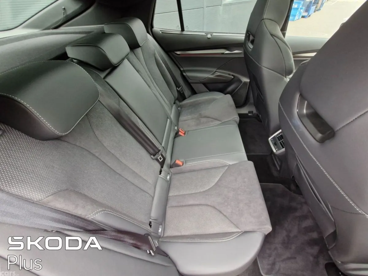 Skoda Enyaq Hatchback, Electric, 2026, Black