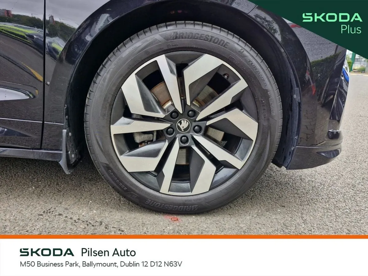 Skoda Enyaq Hatchback, Electric, 2026, Black