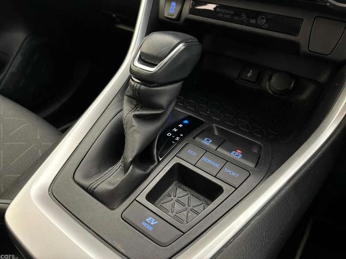Toyota RAV4 SUV, Petrol Hybrid, 2022, Grey
