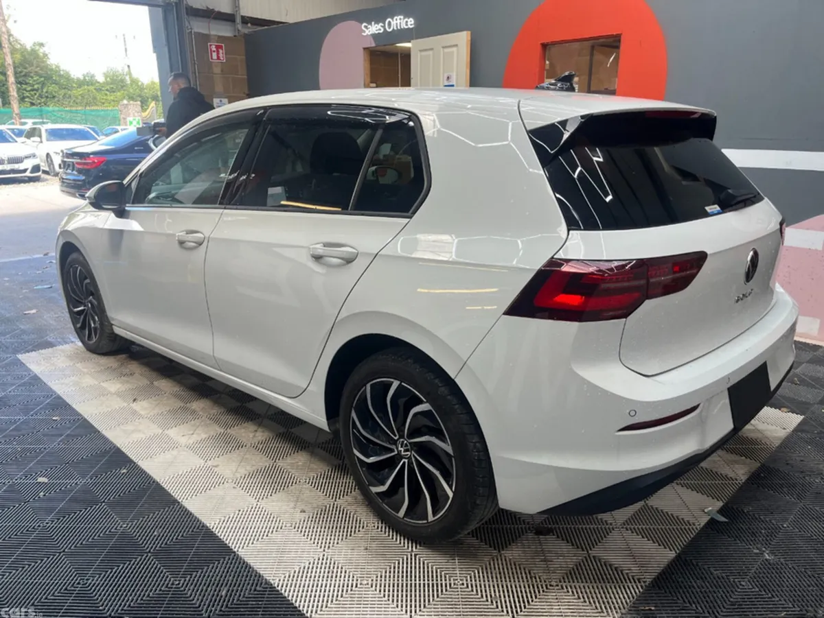 Volkswagen Golf Hatchback, Petrol, 2023, White