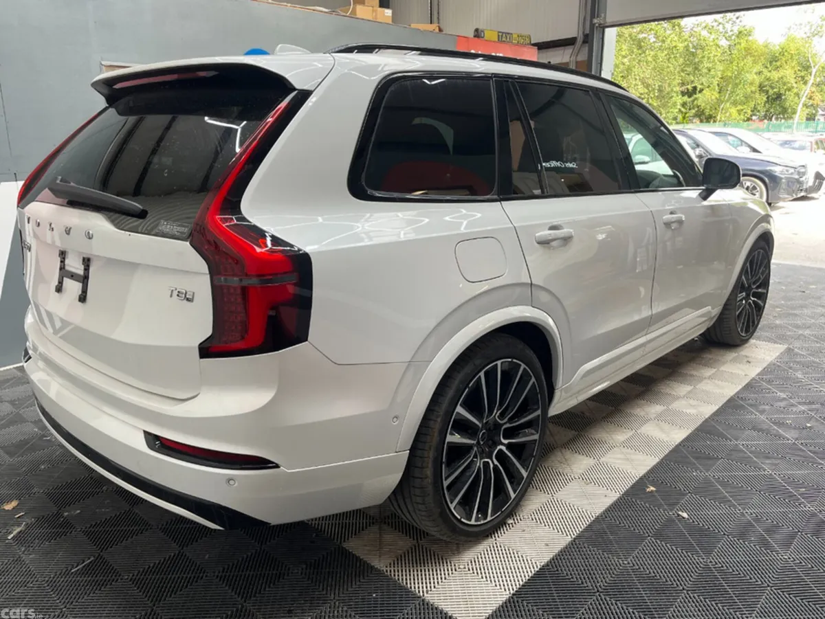 Volvo XC90 SUV, Petrol Hybrid, 2025, White