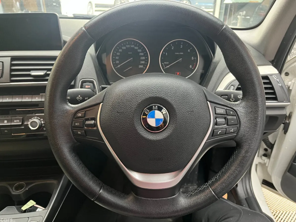 BMW 1-Series Hatchback, Diesel, 2017, White