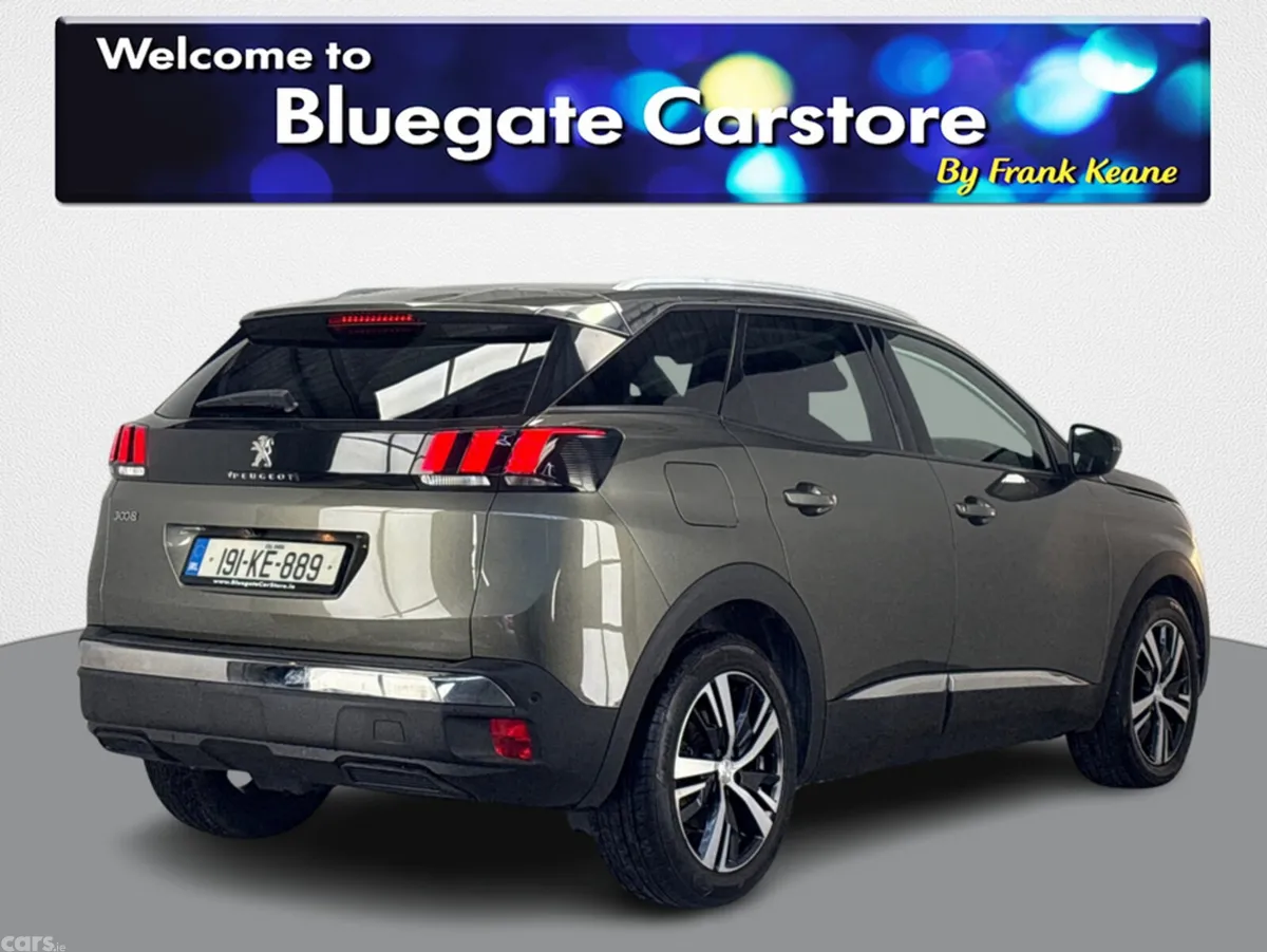 Peugeot 3008 MPV, Diesel, 2019, Grey