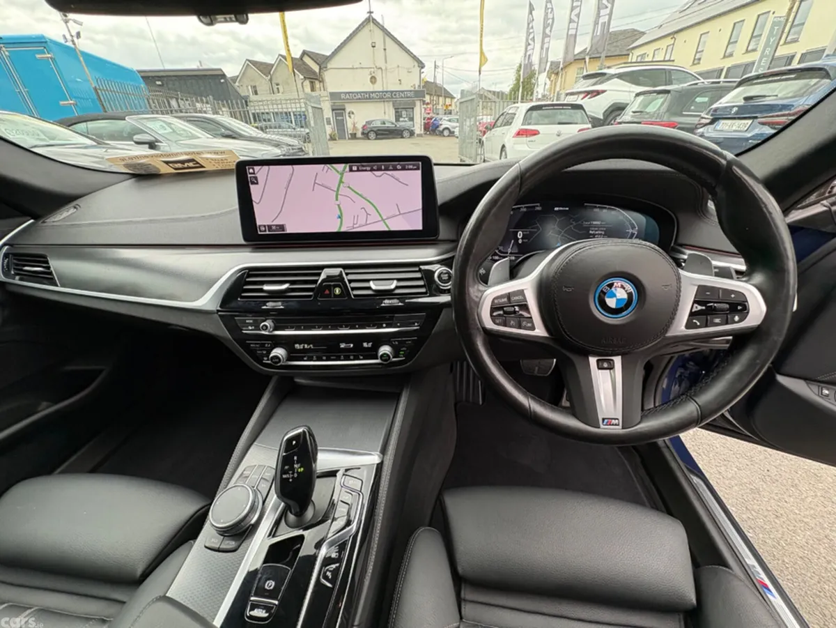 BMW 5-Series Saloon, Petrol Plug-in Hybrid, 2022, Blue