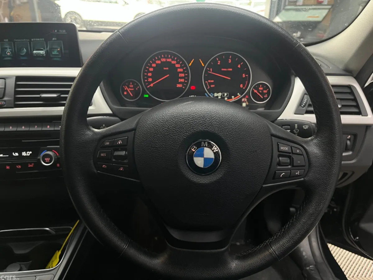 BMW 3-Series Saloon, Diesel, 2017, Black