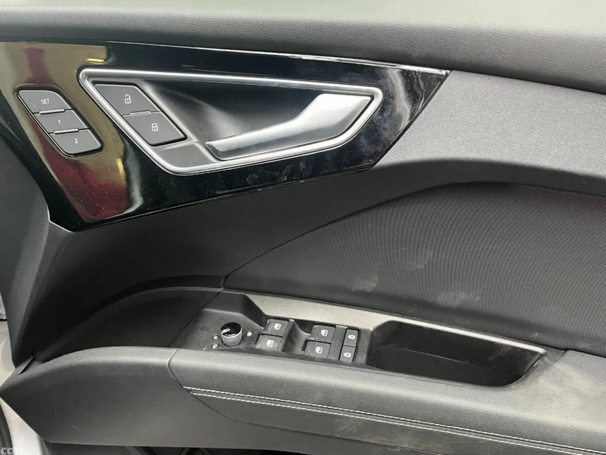 Audi Q4 e-tron SUV, Electric, 2025, Grey