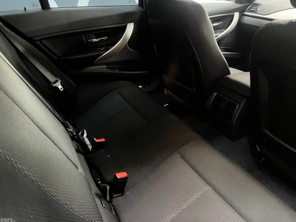 BMW 3-Series Saloon, Diesel, 2017, Black