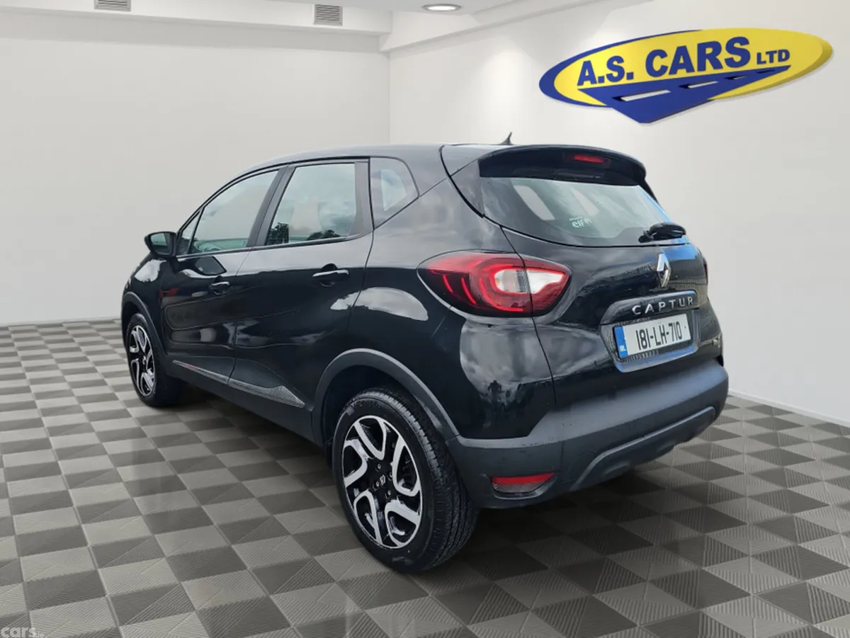 Renault Captur Hatchback, Petrol, 2018, Black