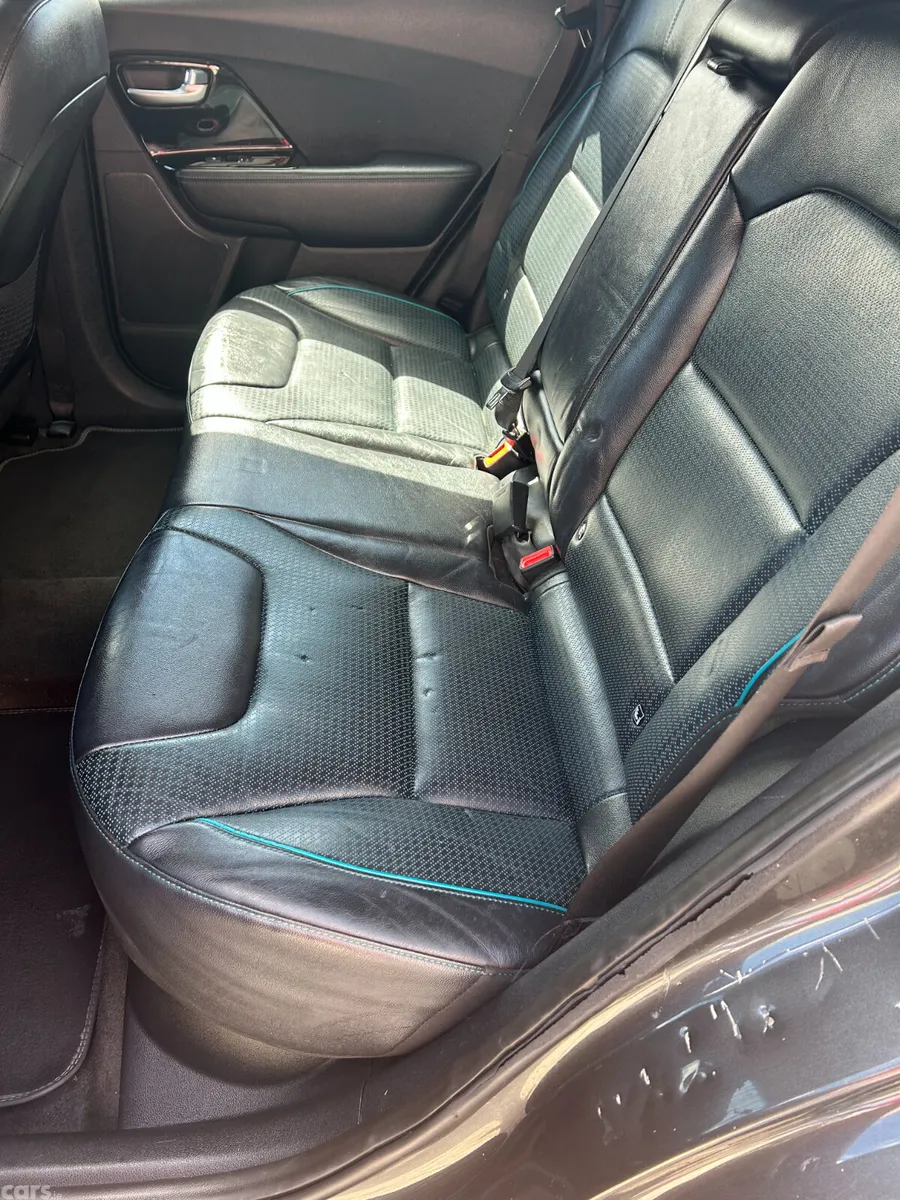 Kia e-Niro SUV, Electric, 2021, Grey