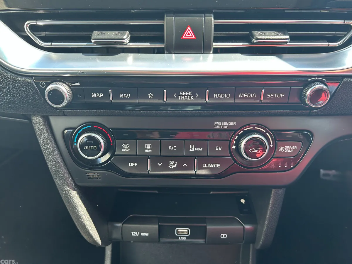 Kia e-Niro SUV, Electric, 2021, Grey