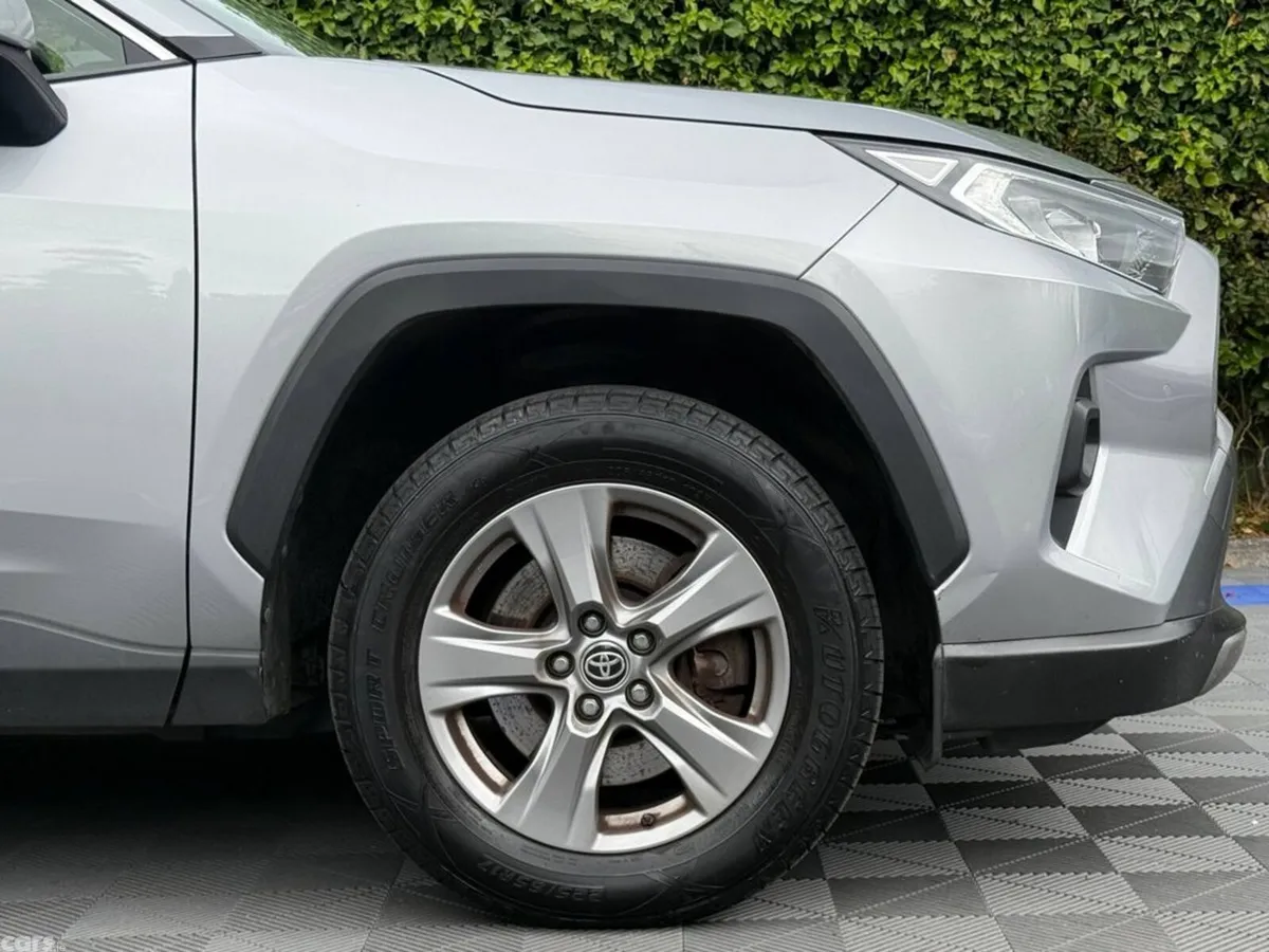 Toyota RAV4 SUV, Petrol Hybrid, 2022, Grey