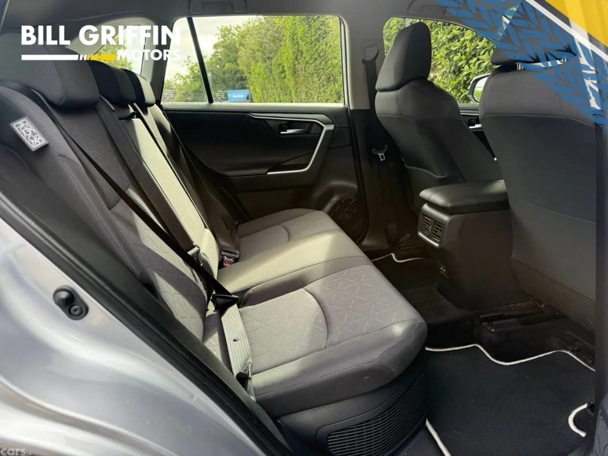 Toyota RAV4 SUV, Petrol Hybrid, 2022, Grey
