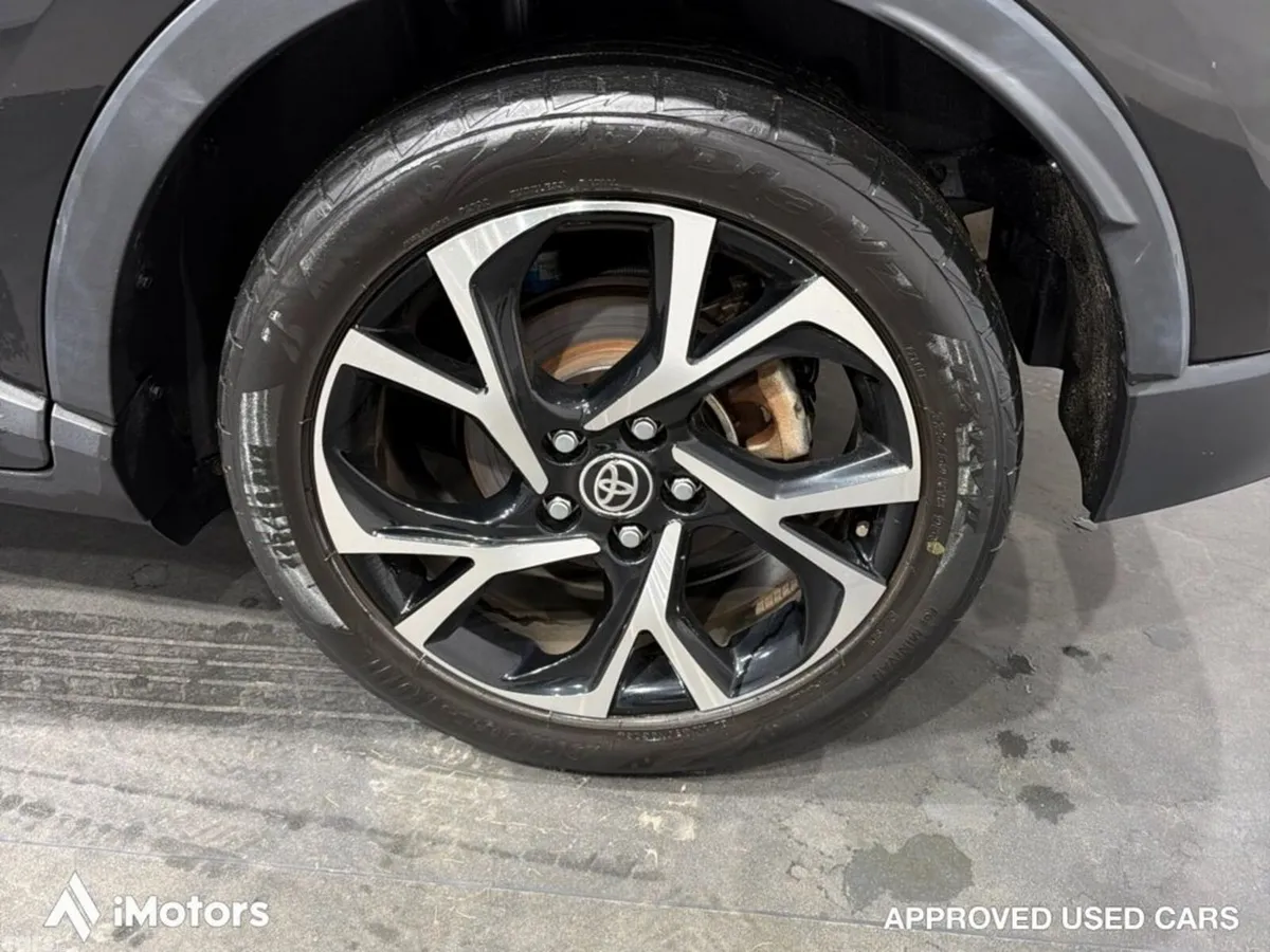 Toyota C-HR SUV, Petrol Hybrid, 2020, Black