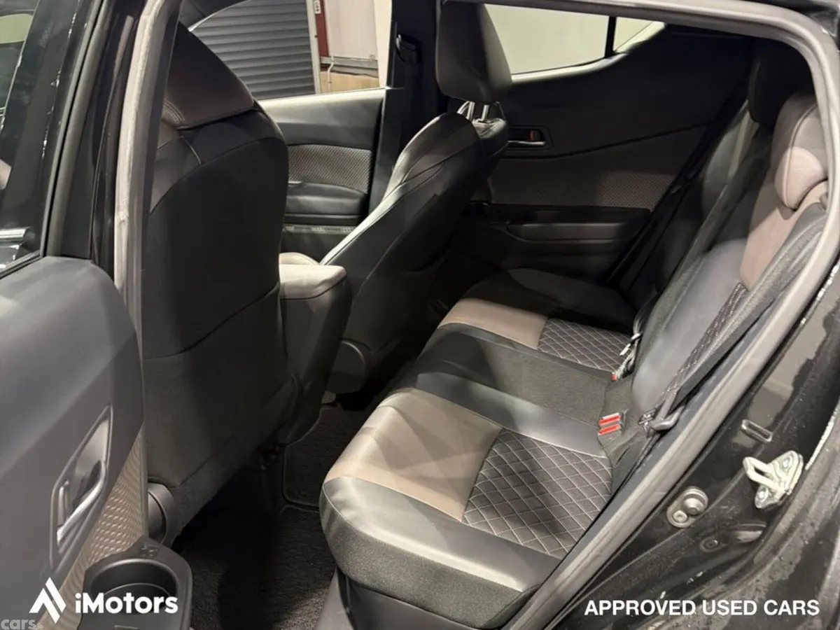 Toyota C-HR SUV, Petrol Hybrid, 2020, Black