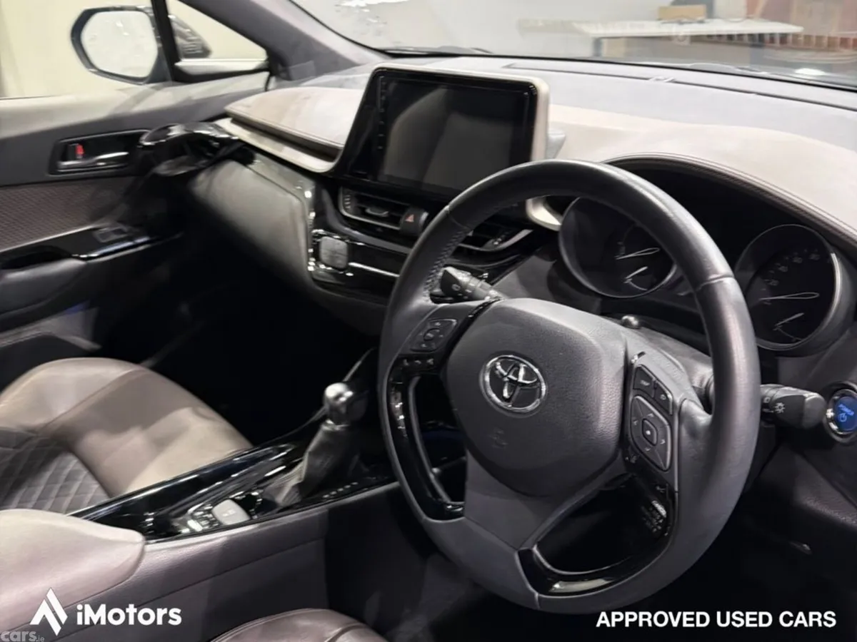 Toyota C-HR SUV, Petrol Hybrid, 2020, Black