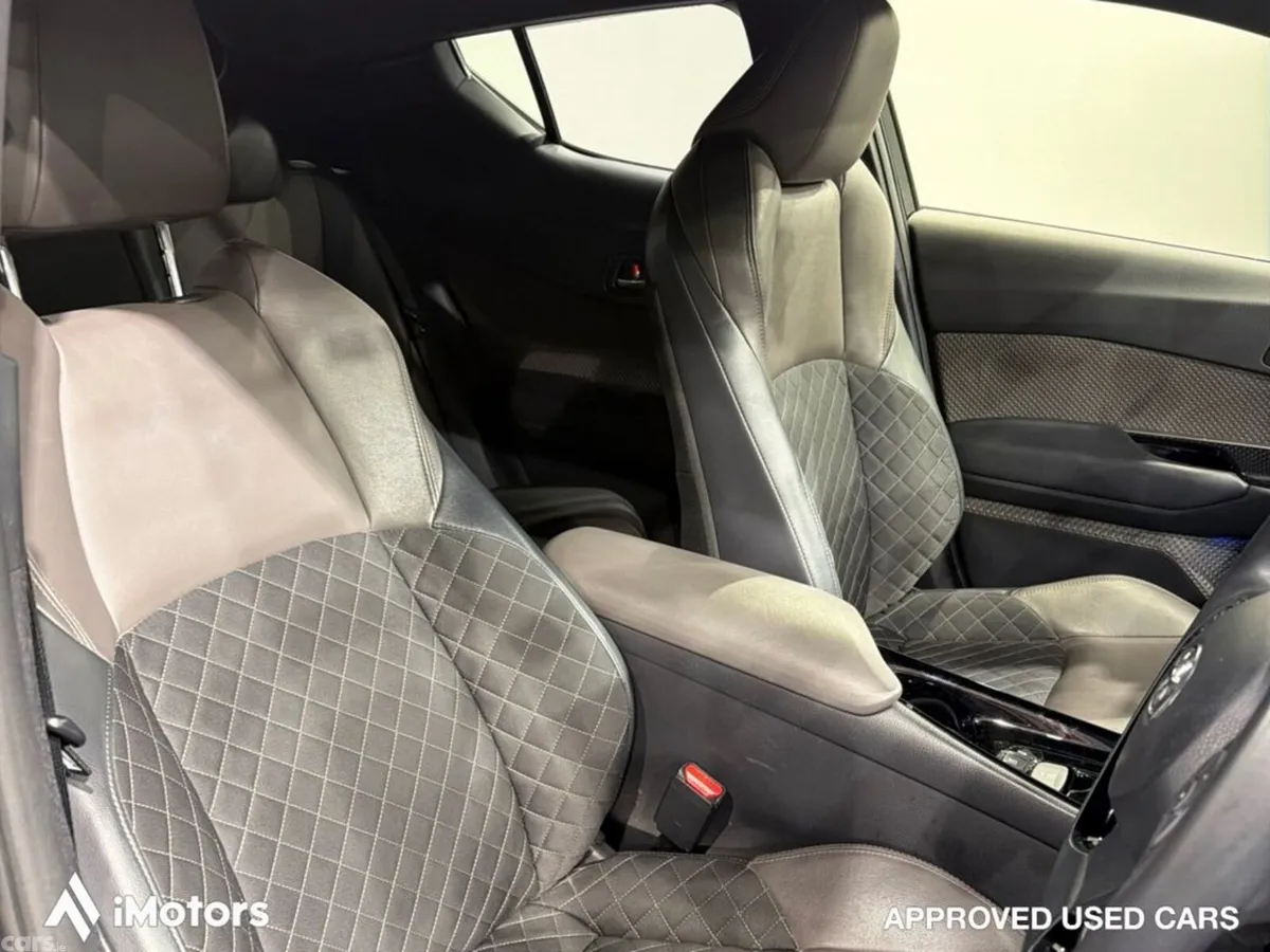 Toyota C-HR SUV, Petrol Hybrid, 2020, Black