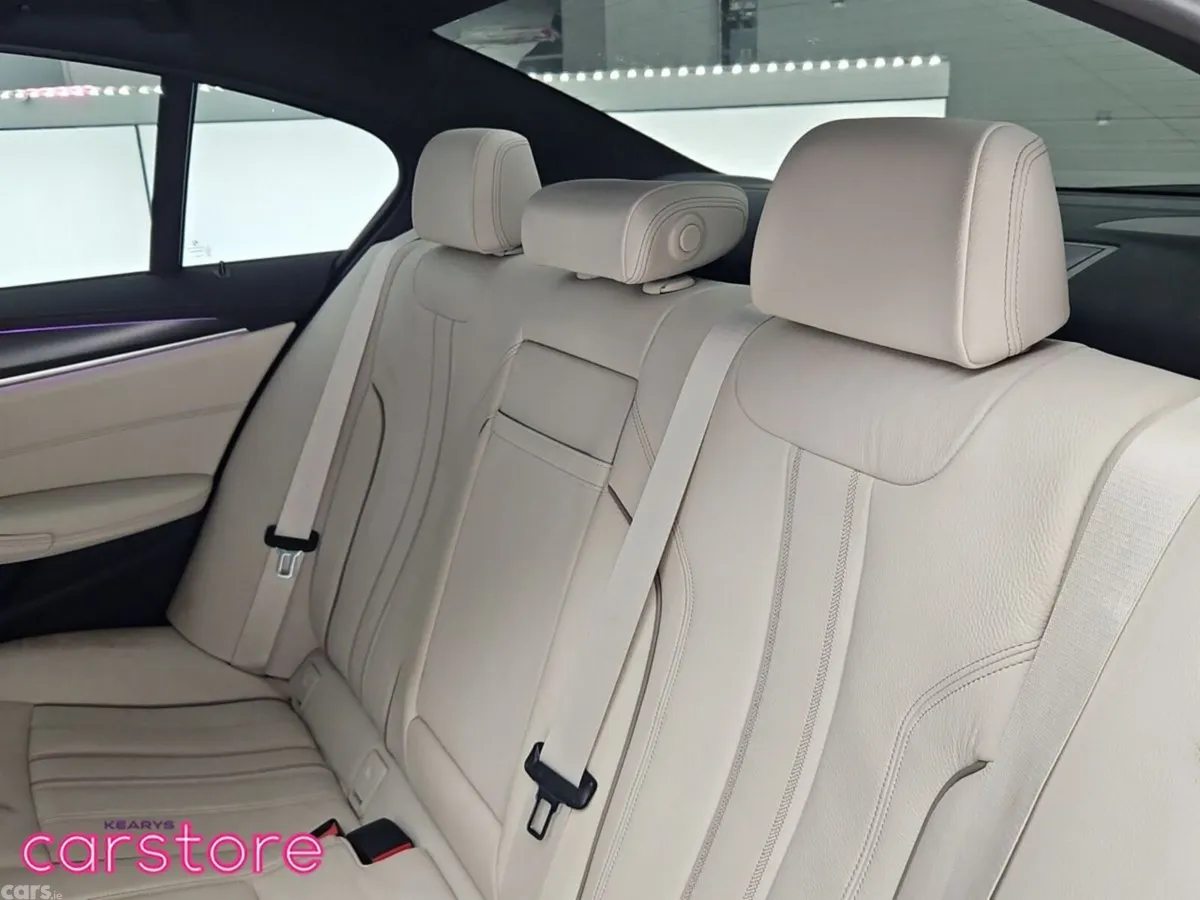 BMW 5-Series Saloon, Petrol Plug-in Hybrid, 2023, Grey