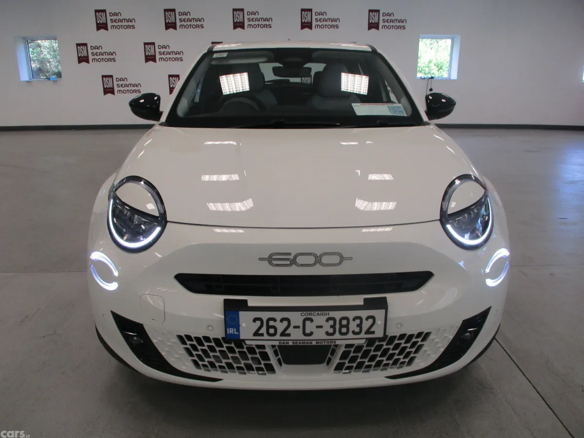 Fiat 600 Hatchback, Petrol Hybrid, 2026, White