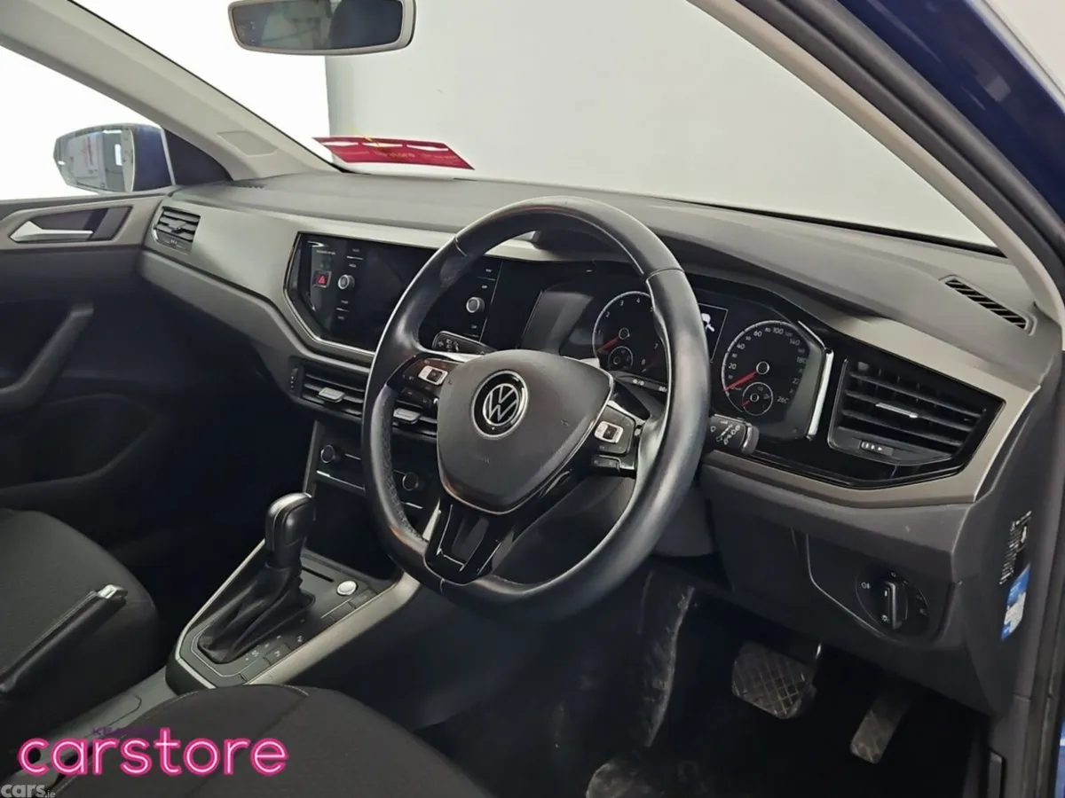 Volkswagen Polo Hatchback, Petrol, 2021, Blue