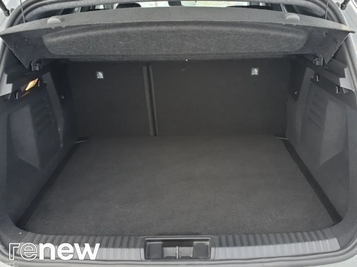 Renault Symbioz Hatchback, Petrol Hybrid, 2025, Grey