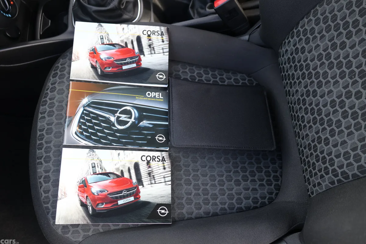 Opel Corsa Hatchback, Petrol, 2019, Blue