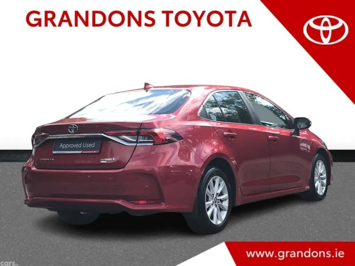 Toyota Corolla Saloon, Petrol Hybrid, 2023, Red
