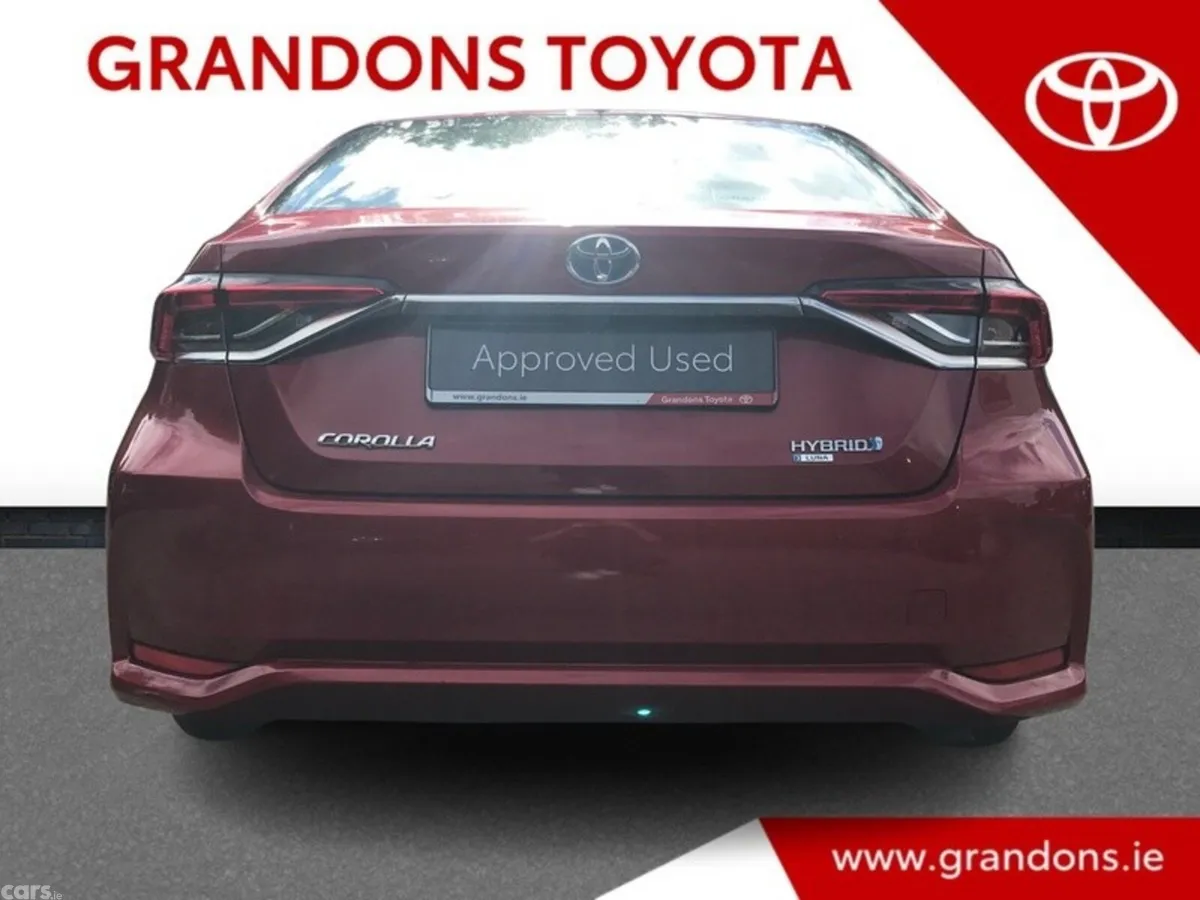Toyota Corolla Saloon, Petrol Hybrid, 2023, Red