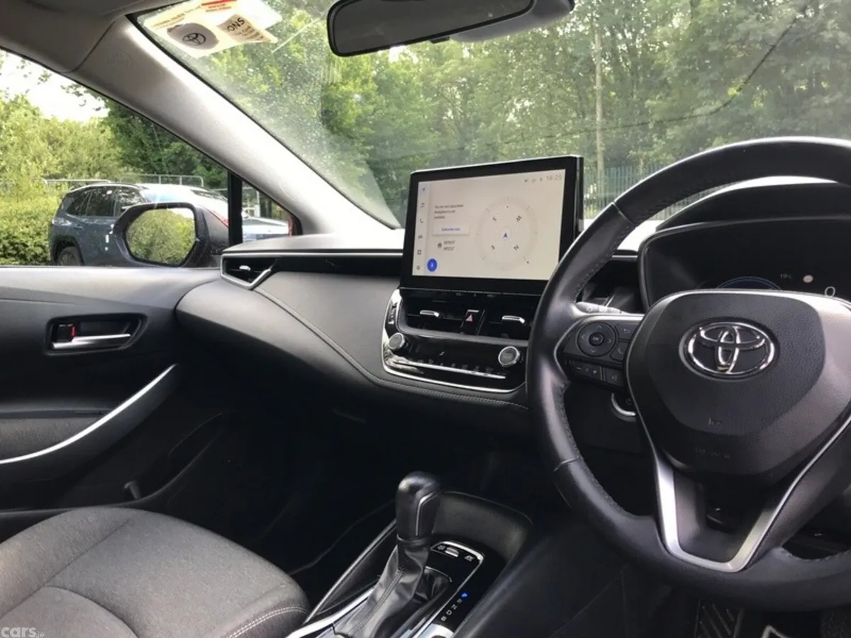 Toyota Corolla Saloon, Petrol Hybrid, 2023, Red