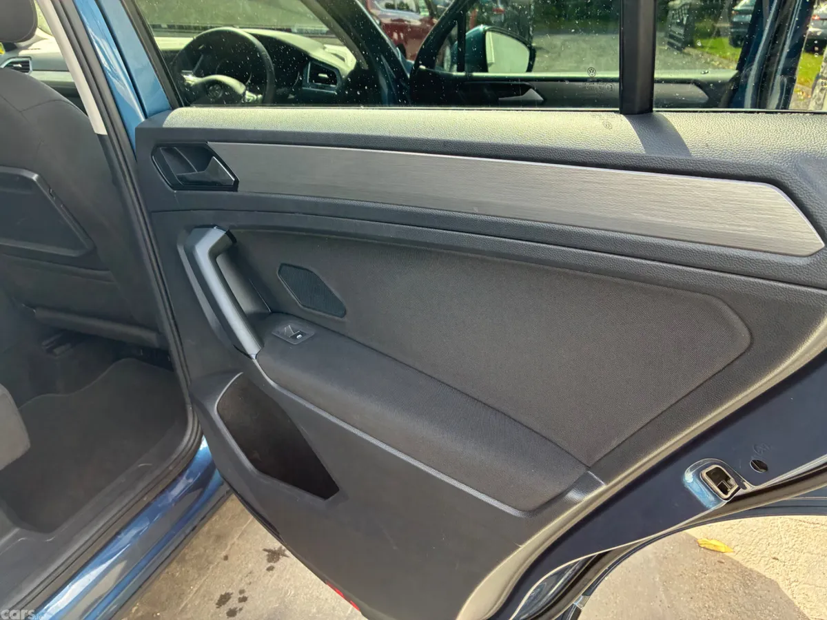 Volkswagen Tiguan SUV, Diesel, 2018, Blue