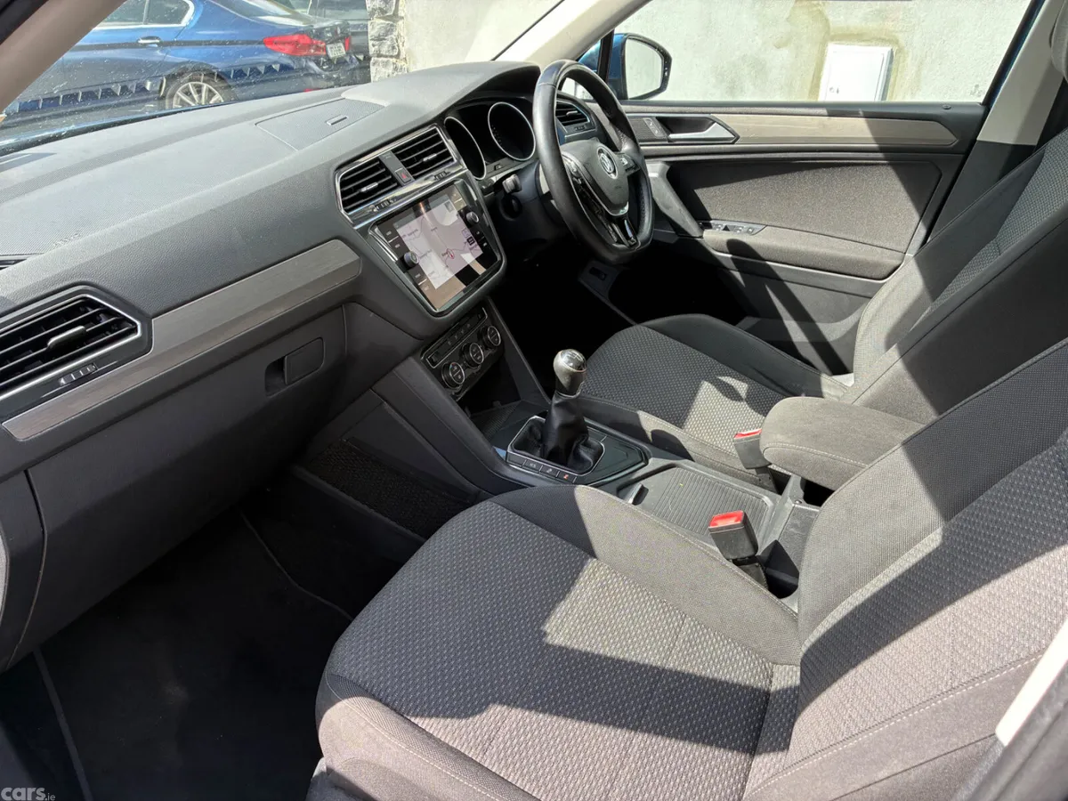 Volkswagen Tiguan SUV, Diesel, 2018, Blue