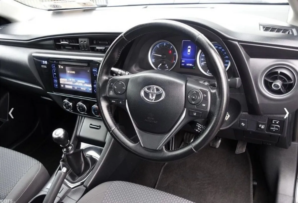 Toyota Corolla Saloon, Diesel, 2018, Black