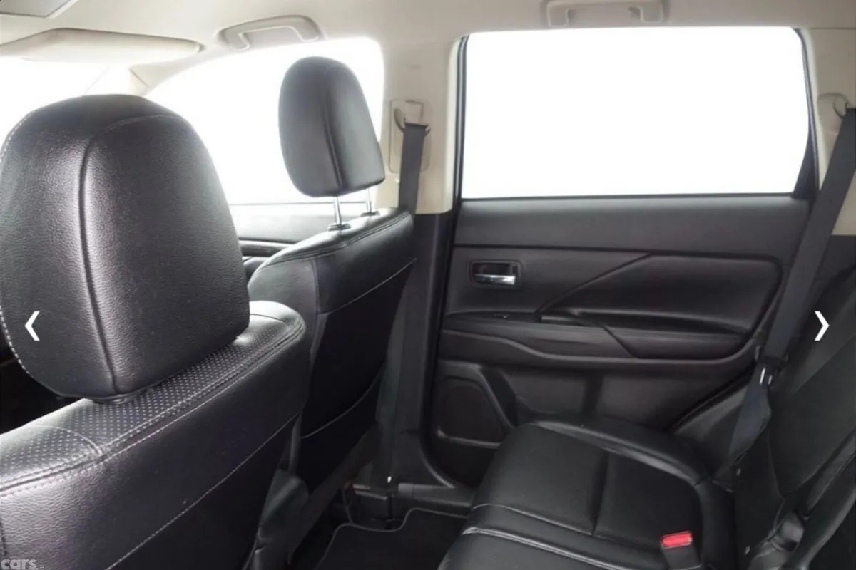 Mitsubishi Outlander SUV, Diesel, 2019, Black