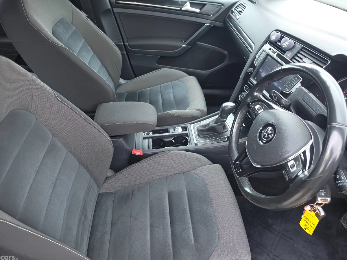 Volkswagen Golf Hatchback, Petrol, 2014, Black
