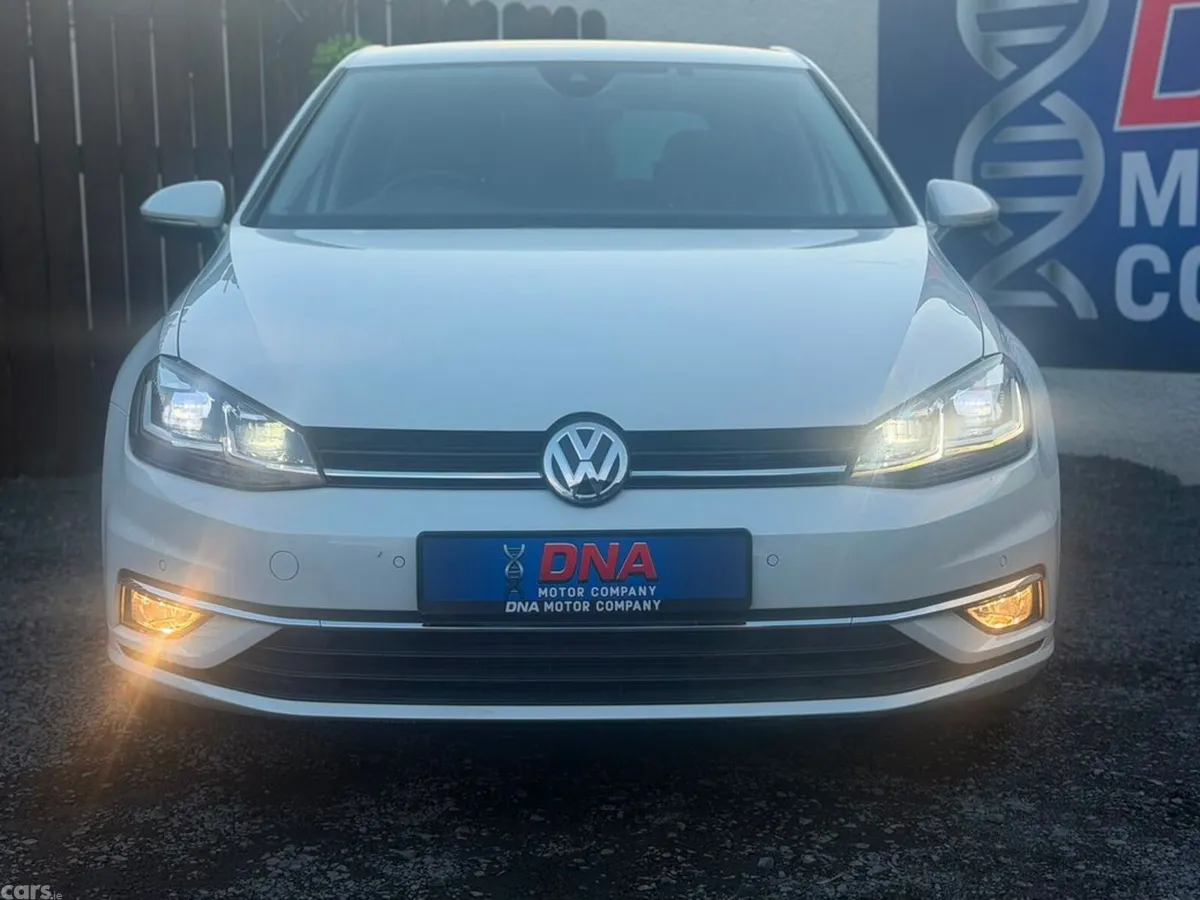 Volkswagen Golf Hatchback, Petrol, 2019, 