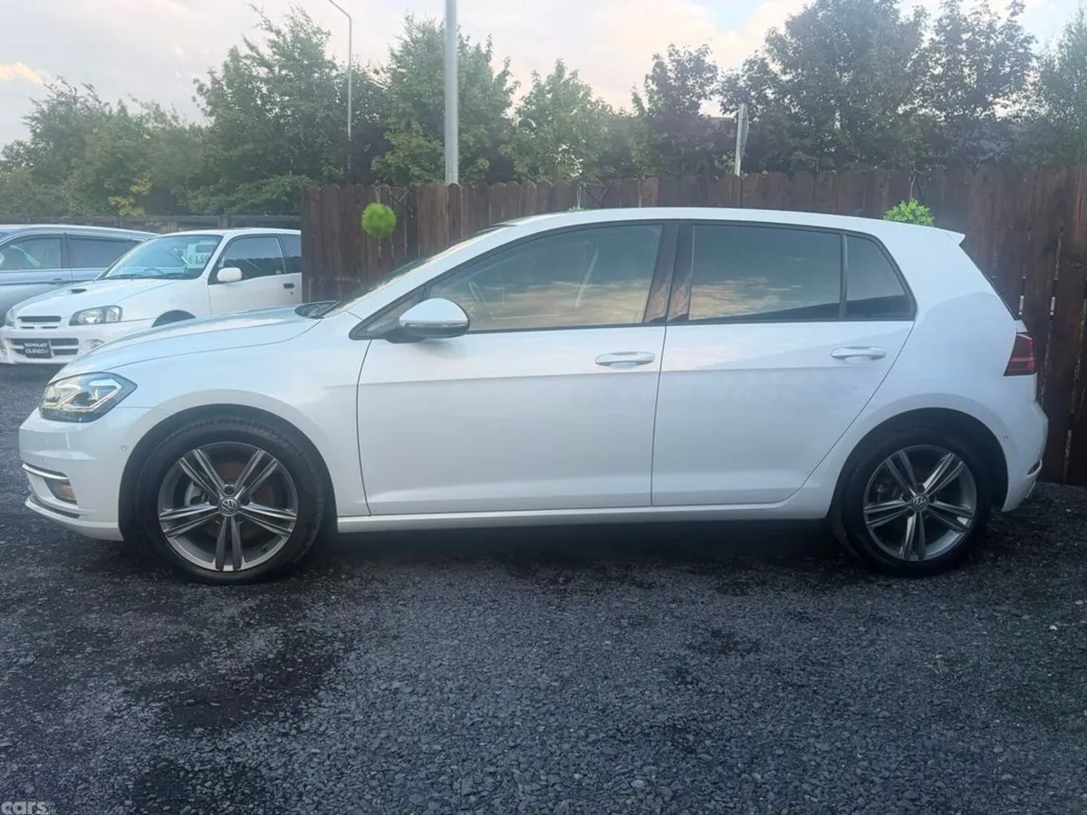 Volkswagen Golf Hatchback, Petrol, 2019, 