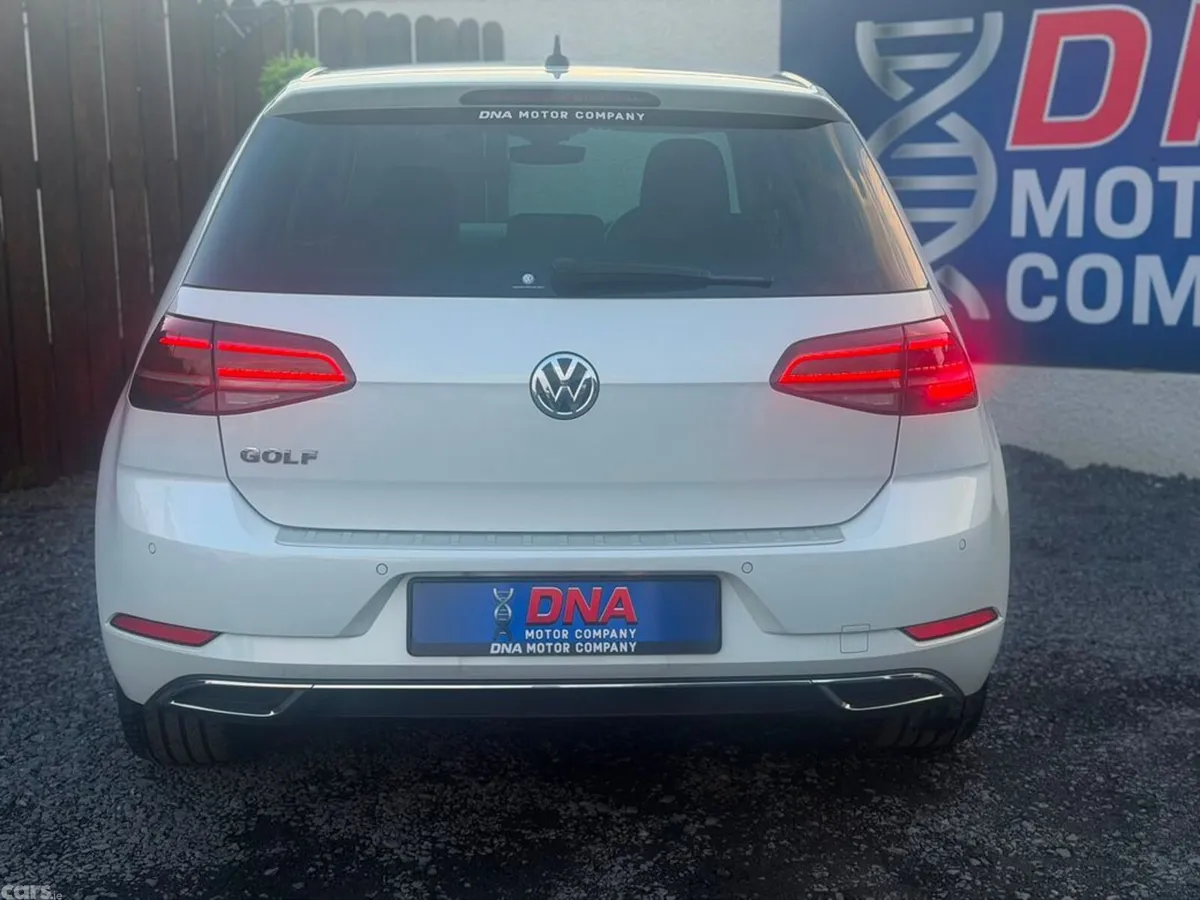 Volkswagen Golf Hatchback, Petrol, 2019, 
