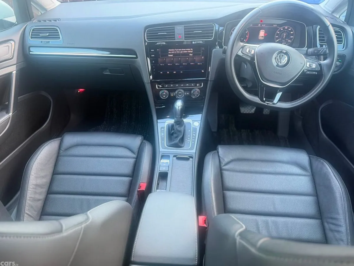 Volkswagen Golf Hatchback, Petrol, 2019, 