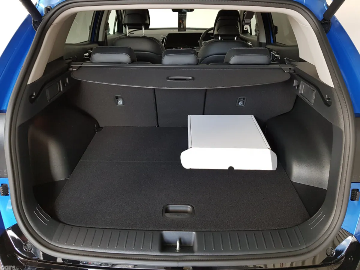 Kia Sportage MPV, Petrol Plug-in Hybrid, 2026, Blue