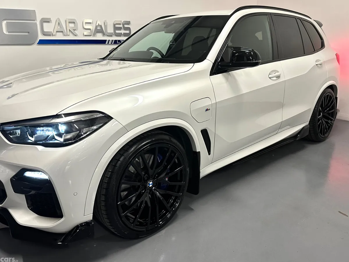 BMW X5 SUV, Petrol Hybrid, 2021, White