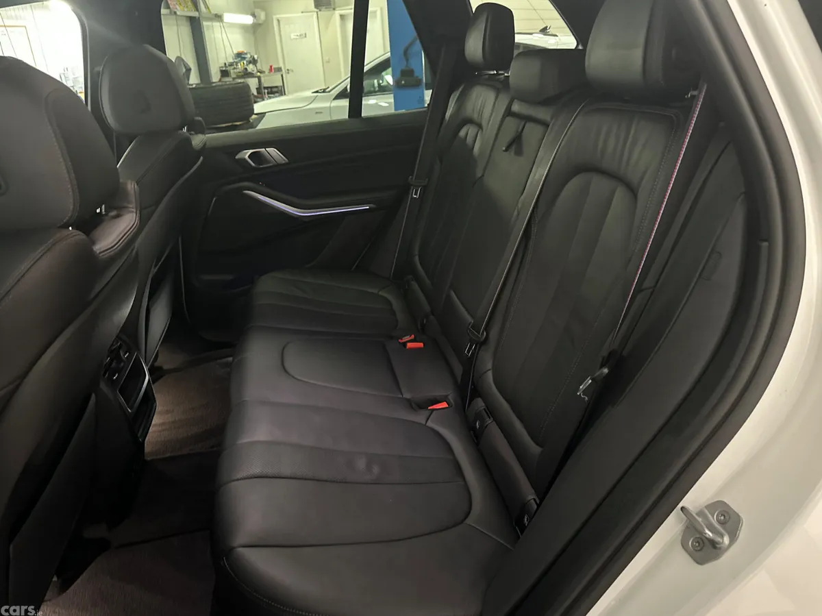 BMW X5 SUV, Petrol Hybrid, 2021, White