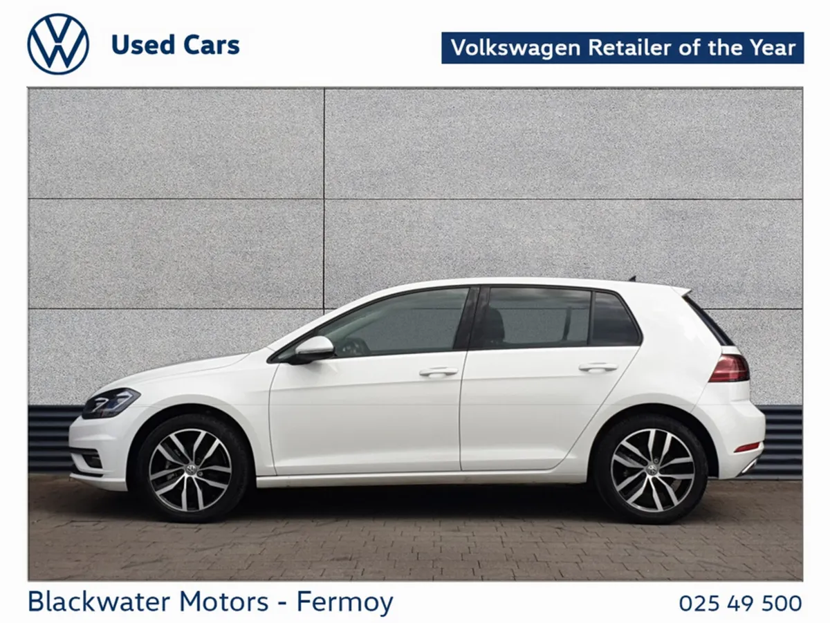Volkswagen Golf Hatchback, Petrol, 2019, White