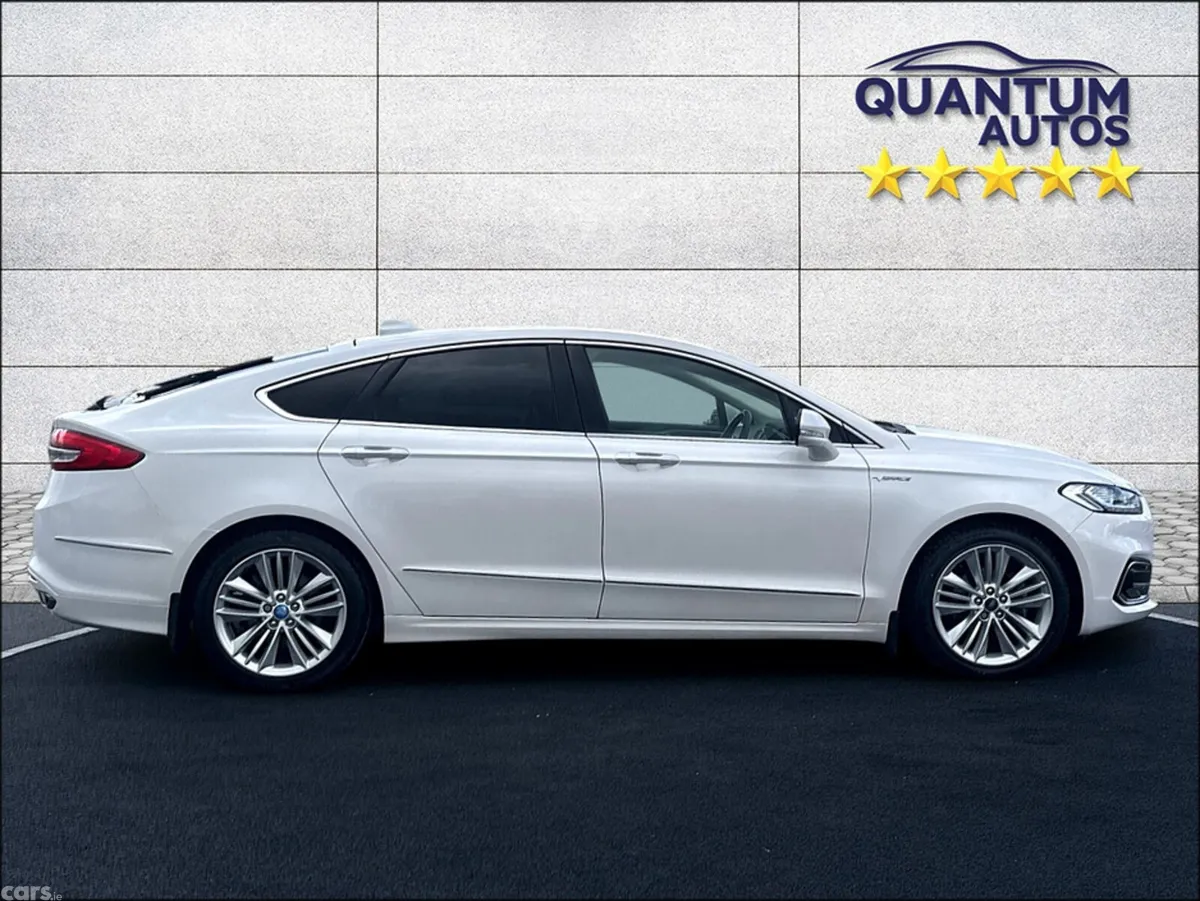 Ford Mondeo Hatchback, Diesel, 2020, White