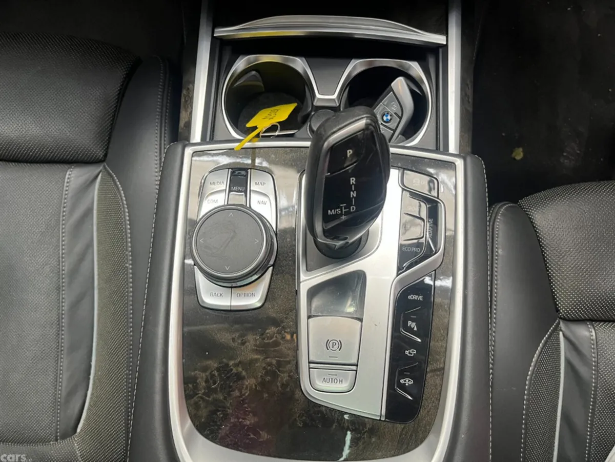 BMW 7-Series Saloon, Petrol, 2017, Blue